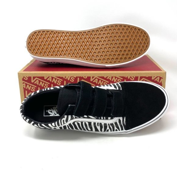 VANS Old Skool V Zebra Black Suede Canvas Sneakers Shoes Womens Size VN0A3D296DB - Picture 5 of 12